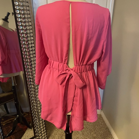 Pretty in pink blouse - Picture 2 of 3